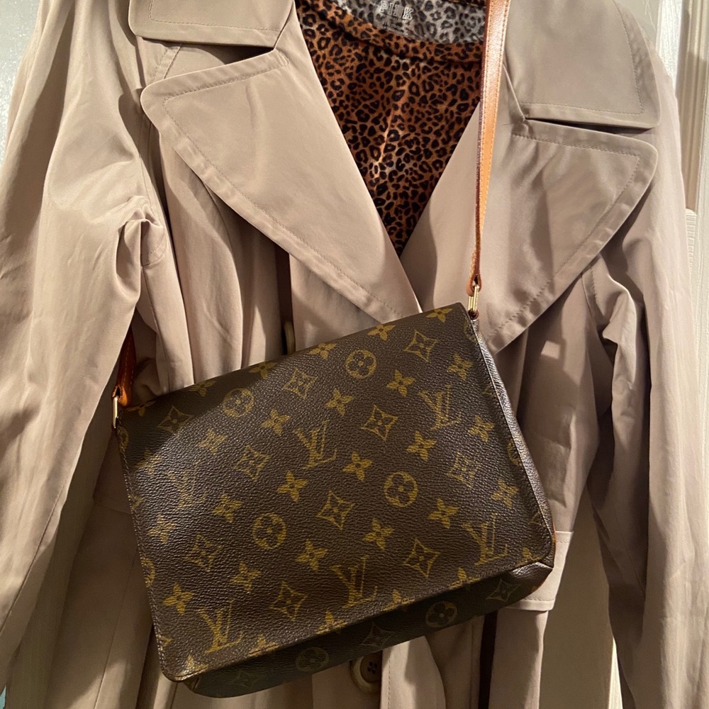 ❌❌SOLD❌❌Louis Vuitton Musette Tango shoulder bag